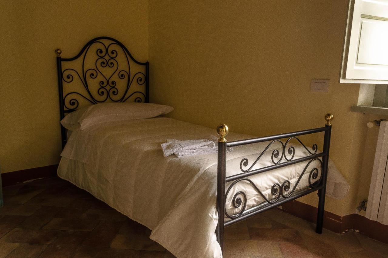 Agriturismo L'Olmo ซานจีมิญญาโน ภายนอก รูปภาพ